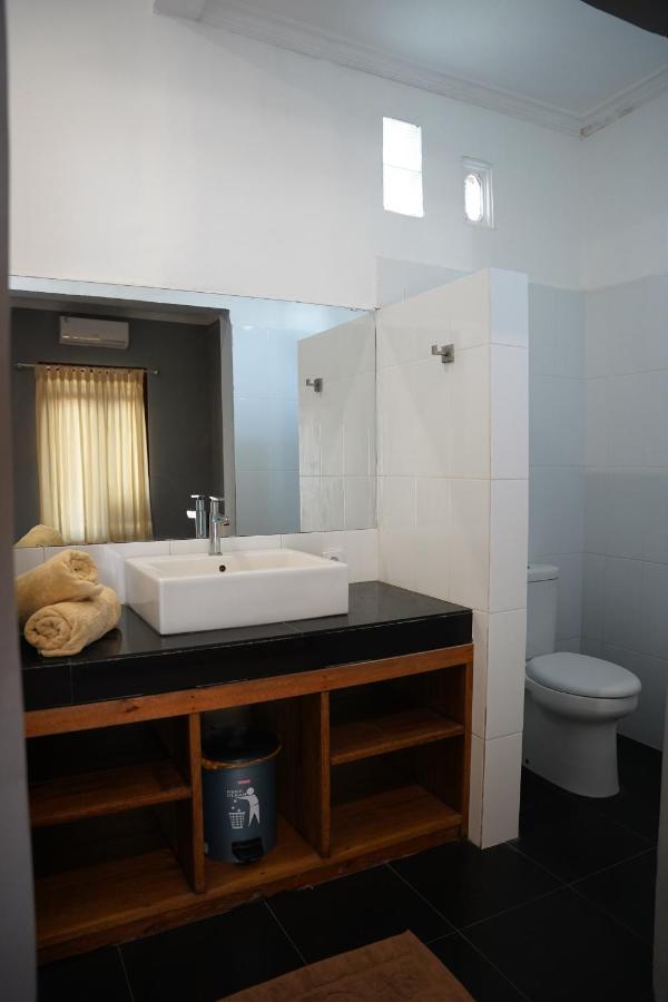 Rasti 2 Homestay Kuta  외부 사진